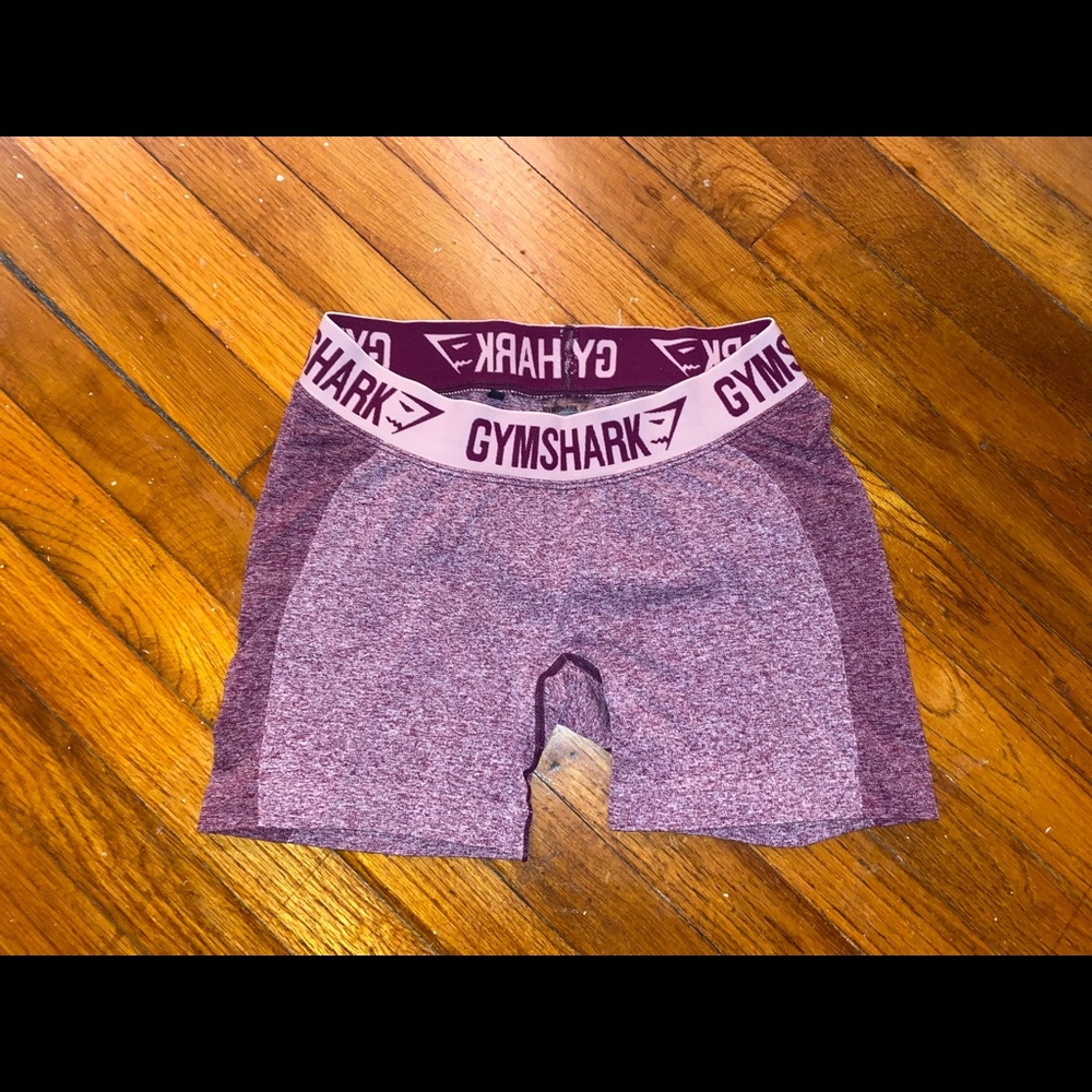 Gymshark Womens Medium Fuchsia Pink Purple Mid Rise Seamless Flex Shorts